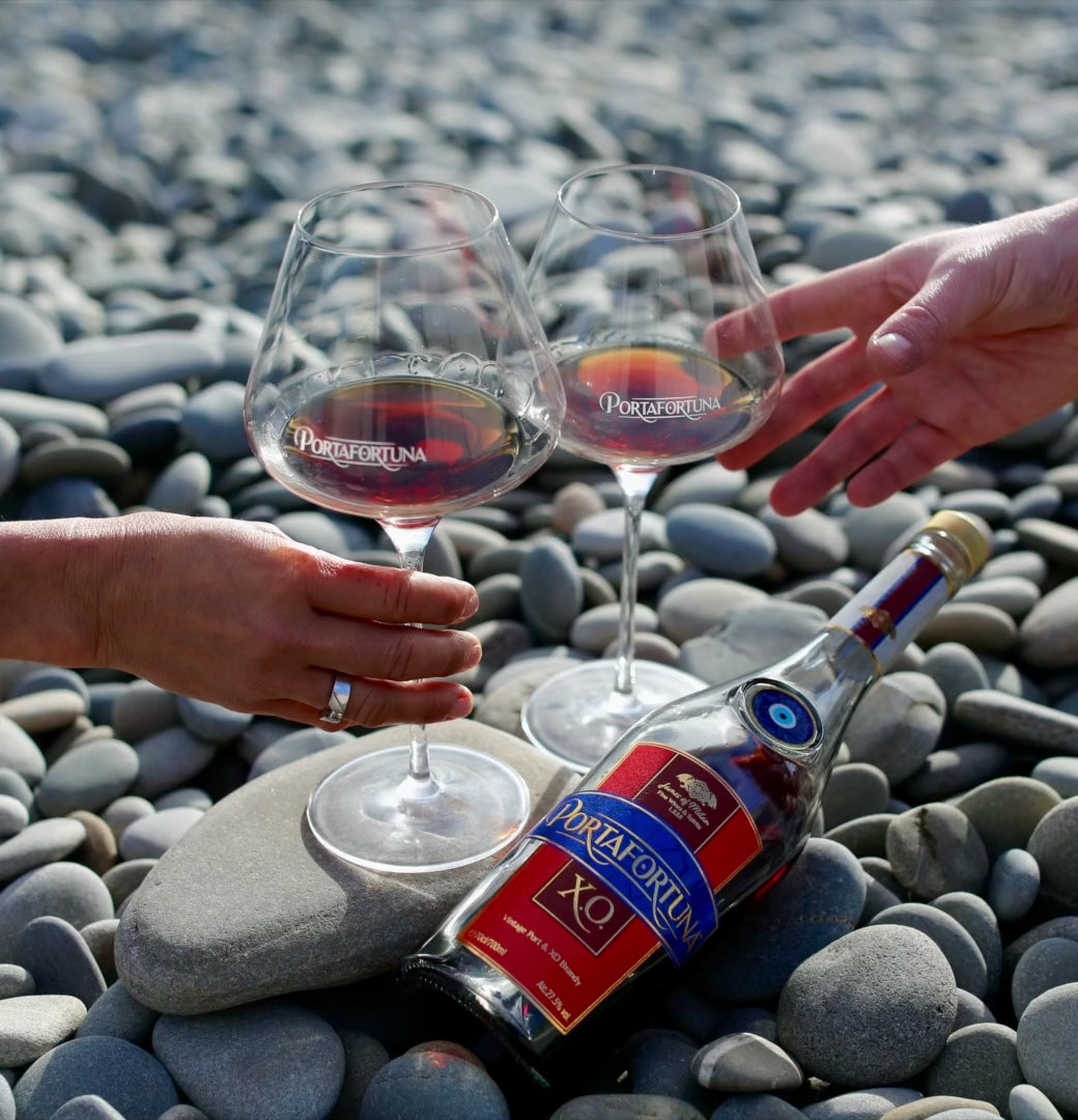 The new best cognac and port mix fortified spirit, best enjoyed as an after dinner liqueur.